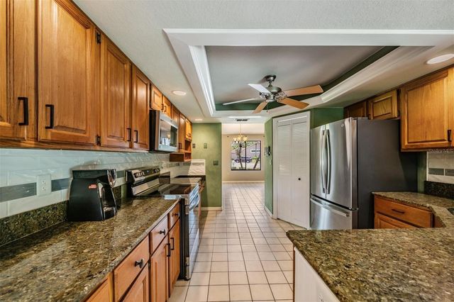 3817 NICHOLAS CIRCLE, Tarpon Springs, FL 34688