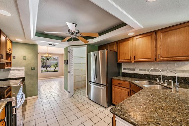 3817 NICHOLAS CIRCLE, Tarpon Springs, FL 34688