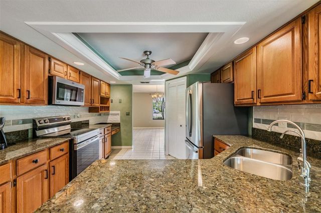 3817 NICHOLAS CIRCLE, Tarpon Springs, FL 34688