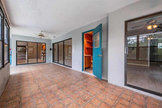 3817 NICHOLAS CIRCLE, Tarpon Springs, FL 34688