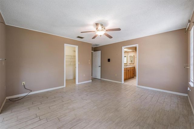 3817 NICHOLAS CIRCLE, Tarpon Springs, FL 34688