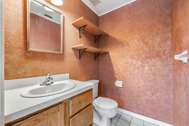 3817 NICHOLAS CIRCLE, Tarpon Springs, FL 34688