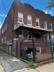 631 HEGEMAN Avenue, New York City, NY 11207