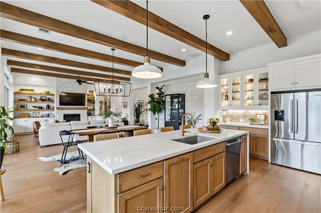 10701 Harvey Ranch Road, College Station, TX 77845