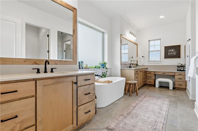 10701 Harvey Ranch Road, College Station, TX 77845