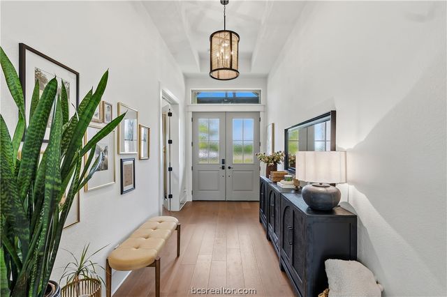 10701 Harvey Ranch Road, College Station, TX 77845