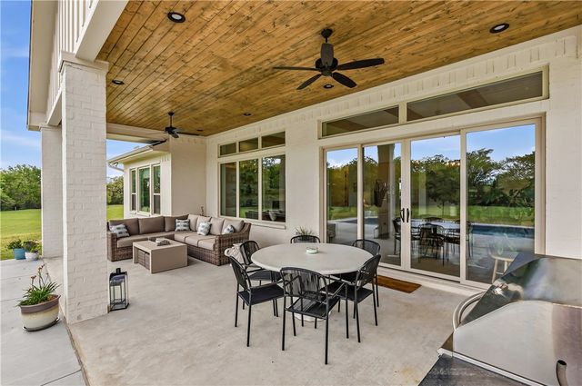 10701 Harvey Ranch Road, College Station, TX 77845