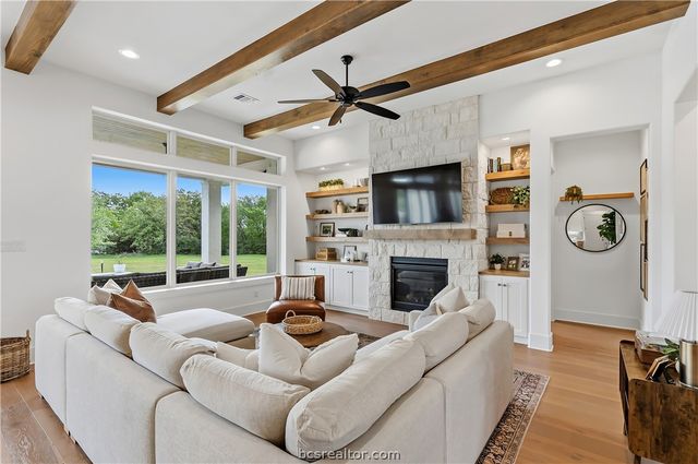 10701 Harvey Ranch Road, College Station, TX 77845