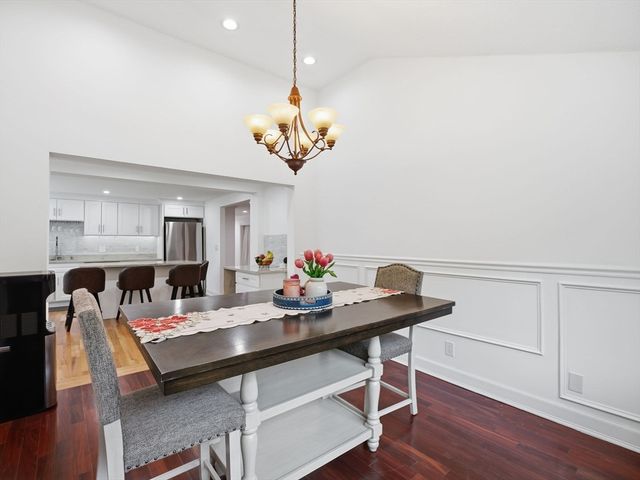 84 City Depot Rd, Charlton, MA 01507