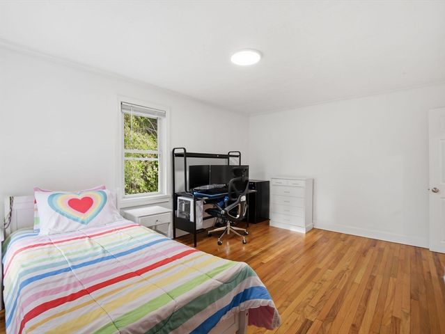 84 City Depot Rd, Charlton, MA 01507