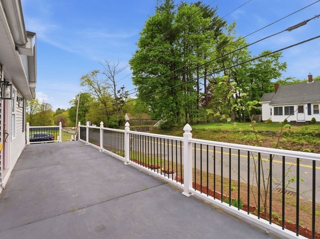 84 City Depot Rd, Charlton, MA 01507