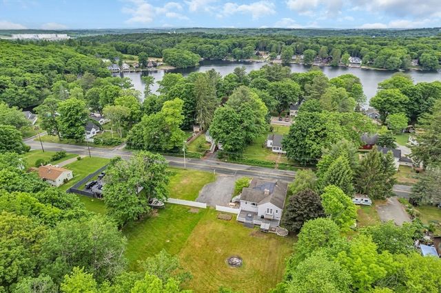 84 City Depot Rd, Charlton, MA 01507