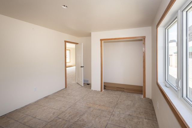 801 9th Street E, West Fargo, ND 58078