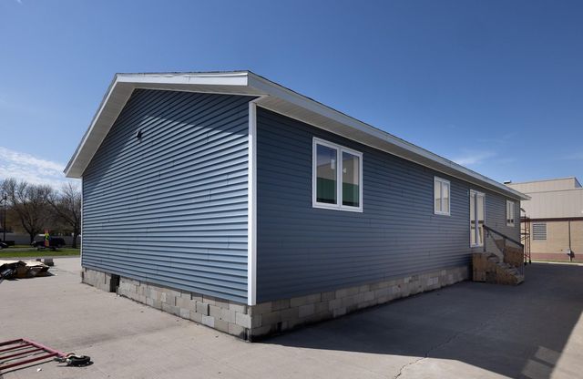 801 9th Street E, West Fargo, ND 58078