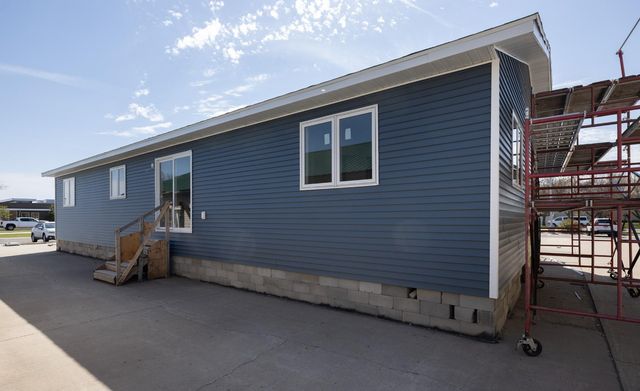 801 9th Street E, West Fargo, ND 58078