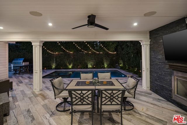 5523 Longridge Avenue, Sherman Oaks, CA 91401