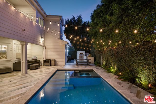 5523 Longridge Avenue, Sherman Oaks, CA 91401