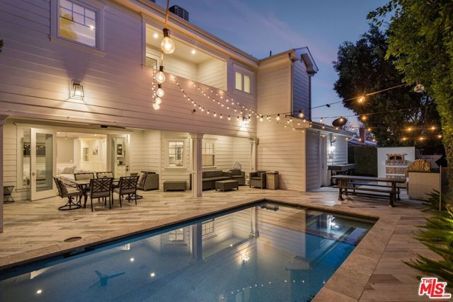 5523 Longridge Avenue, Sherman Oaks, CA 91401