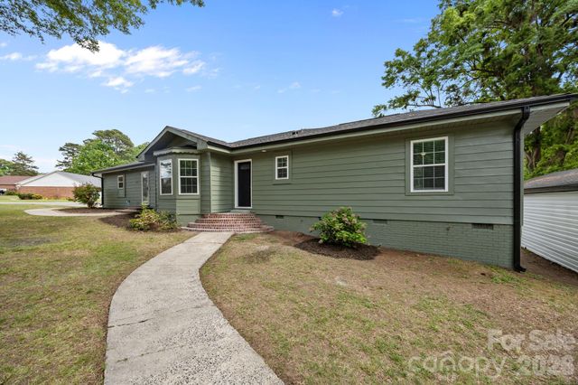 6109 Cora Street, Charlotte, NC 28216
