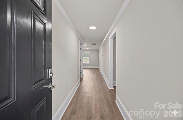 6109 Cora Street, Charlotte, NC 28216