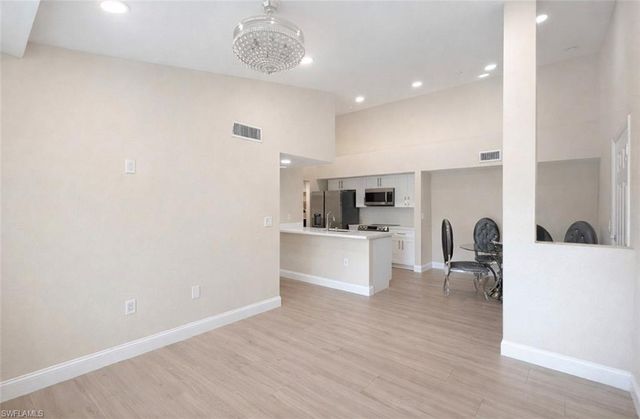 4122 Residence DR 117, Fort Myers, FL 33901