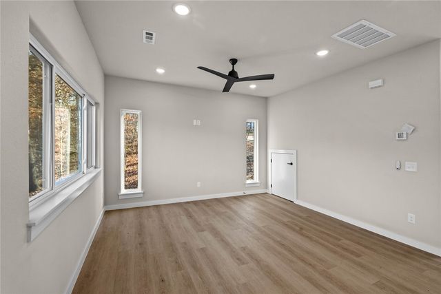 77 Shetland Drive, Bella Vista, AR 72715