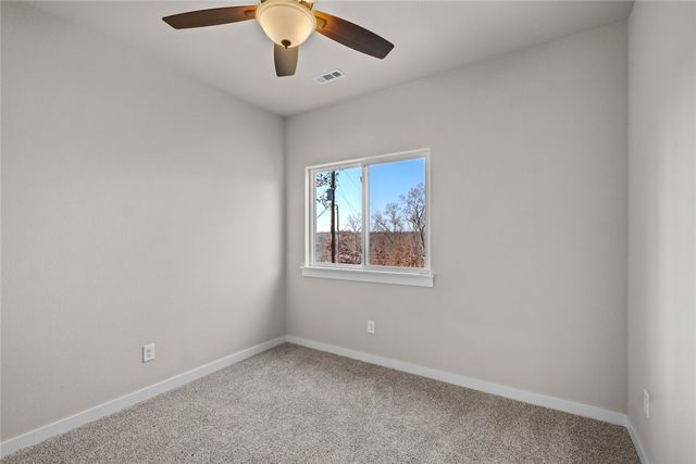 77 Shetland Drive, Bella Vista, AR 72715