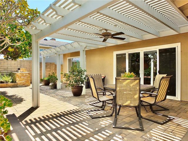 6317 E Eliot, Long Beach, CA 90803