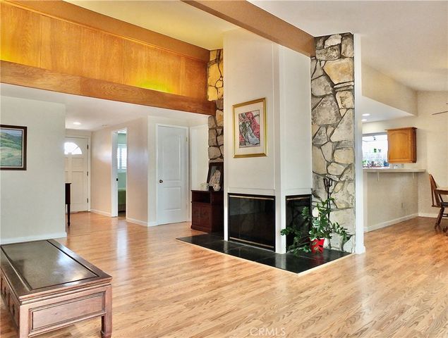 6317 E Eliot, Long Beach, CA 90803