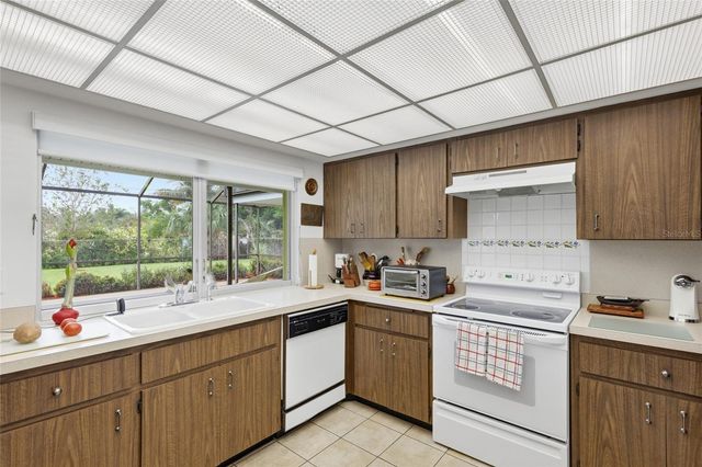 5405 7TH AVENUE DRIVE W, Bradenton, FL 34209