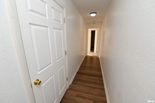 123 SW JEFFERSON Avenue E9SW, Peoria, IL 61602