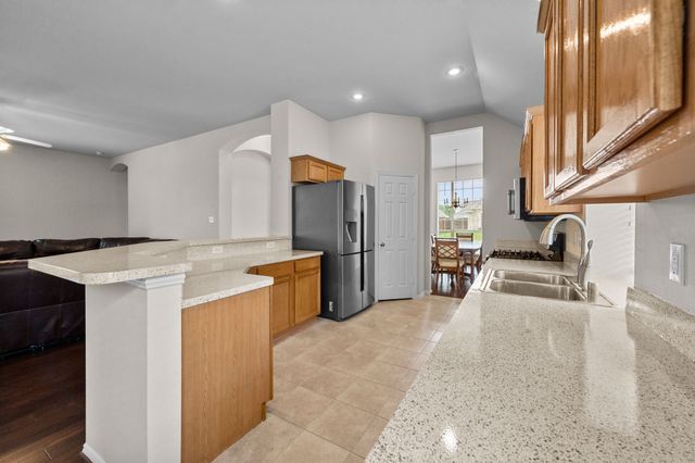 3205 Hamlett Lane, Garland, TX 75043