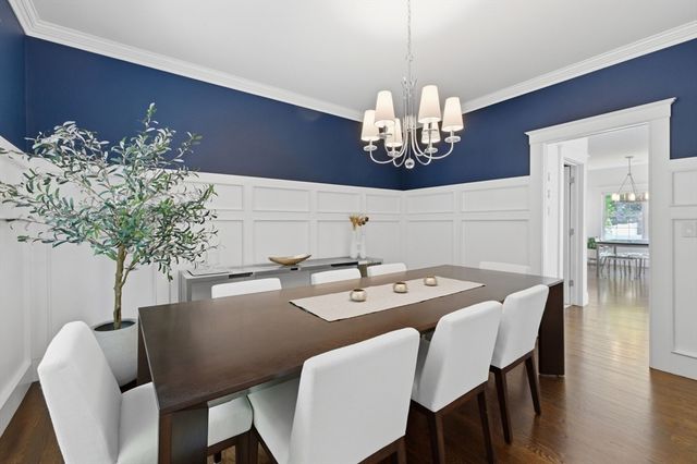 4 Augustus Rd, Lexington, MA 02421