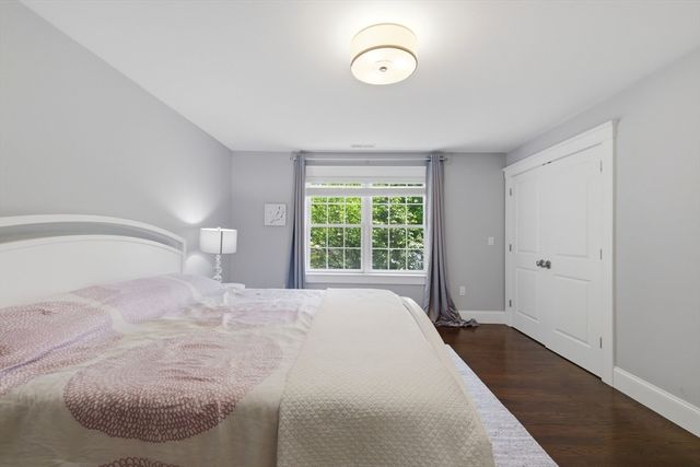 4 Augustus Rd, Lexington, MA 02421