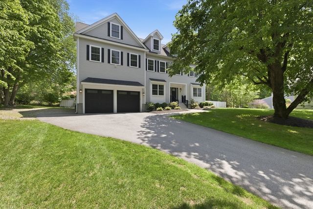 4 Augustus Rd, Lexington, MA 02421