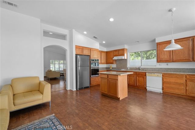 2259 Lone Tree, Corona, CA 92878