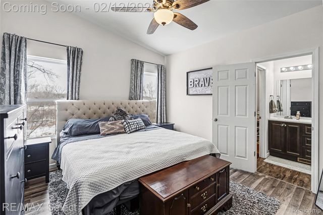 10311 Walnut Shores Drive, Tyrone Township, MI 48430