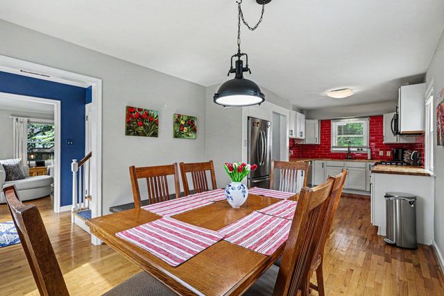 567 Central Avenue, Holland City, MI 49423