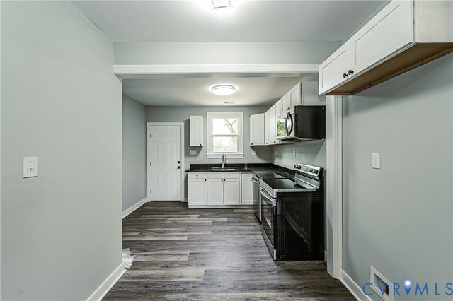 3012 Columbia St, Richmond, VA 23234