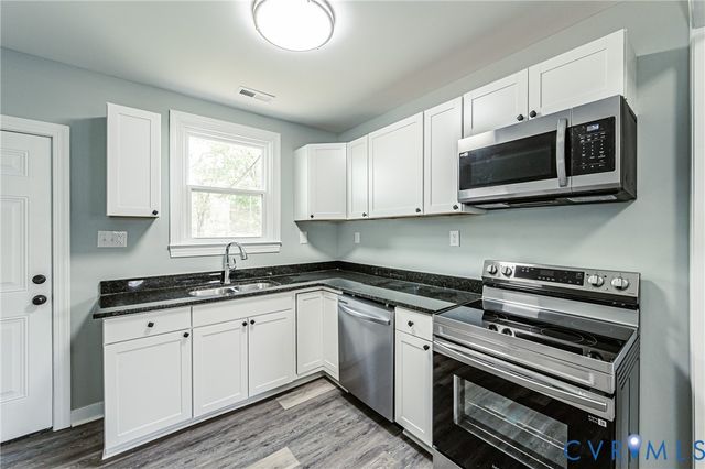 3012 Columbia St, Richmond, VA 23234