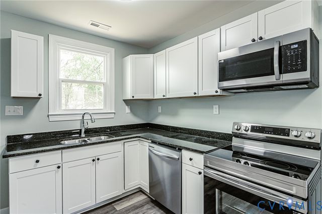 3012 Columbia St, Richmond, VA 23234