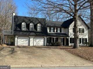 5730 N Castlegate Drive A, College Park, GA 30349