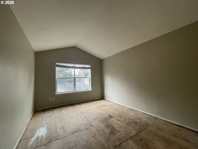 19189 Se YAMHILL St 7, Portland, OR 97233