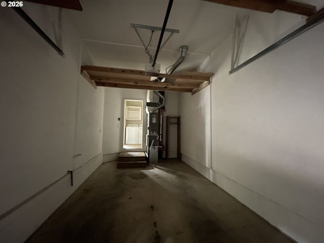 19189 Se YAMHILL St 7, Portland, OR 97233