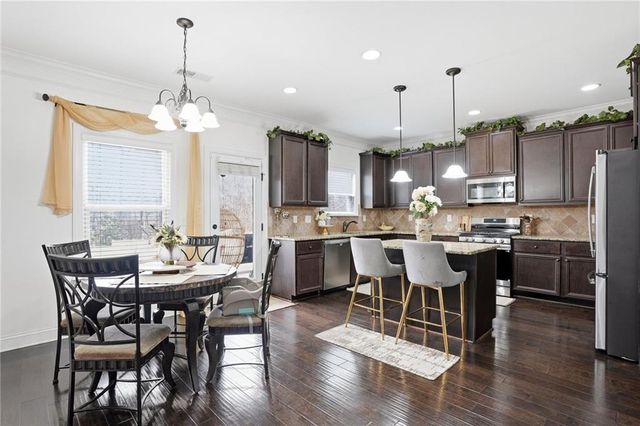 5210 Blackheath Way, Fairburn, GA 30213