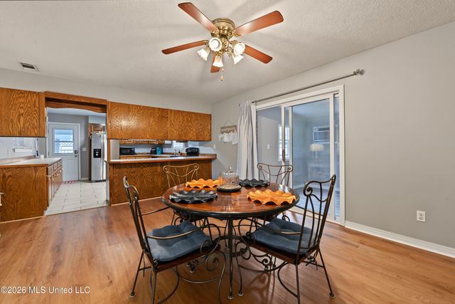 22612 Highway 613, Moss Point, MS 39562