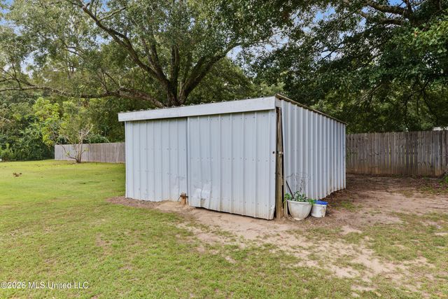 22612 Highway 613, Moss Point, MS 39562