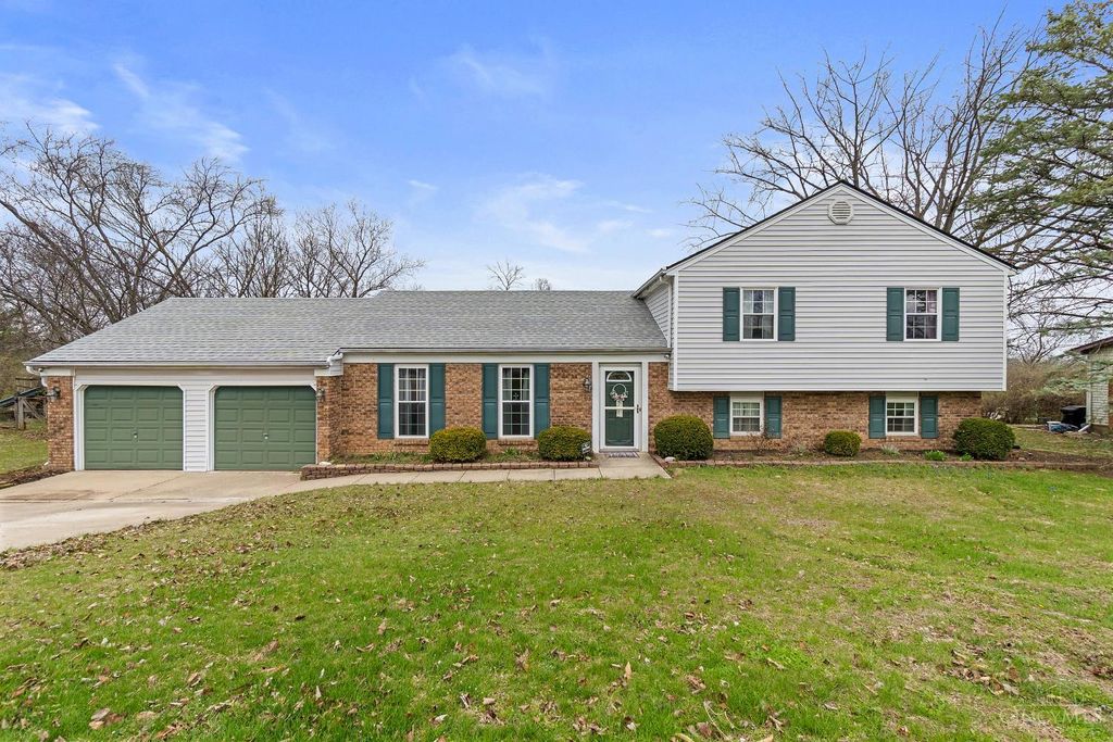 3518 Danbury Road, Fairfield, OH 45014