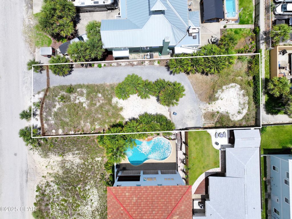 Image 4 of property listing at 4119 Safari Street, Panama City Beach, FL 32408