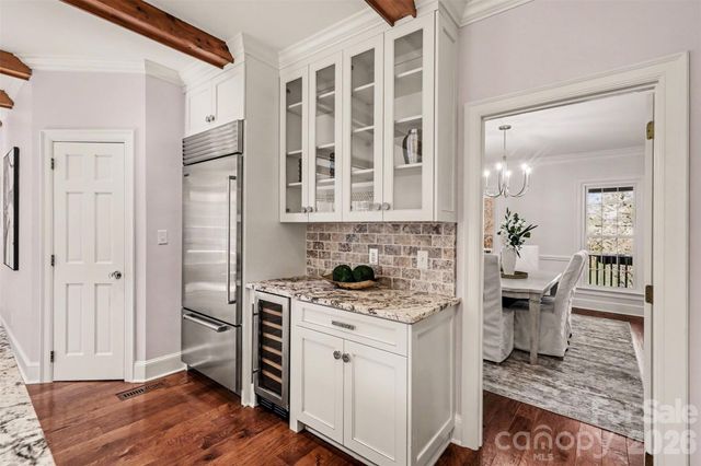 3301 Foxridge Road, Charlotte, NC 28226